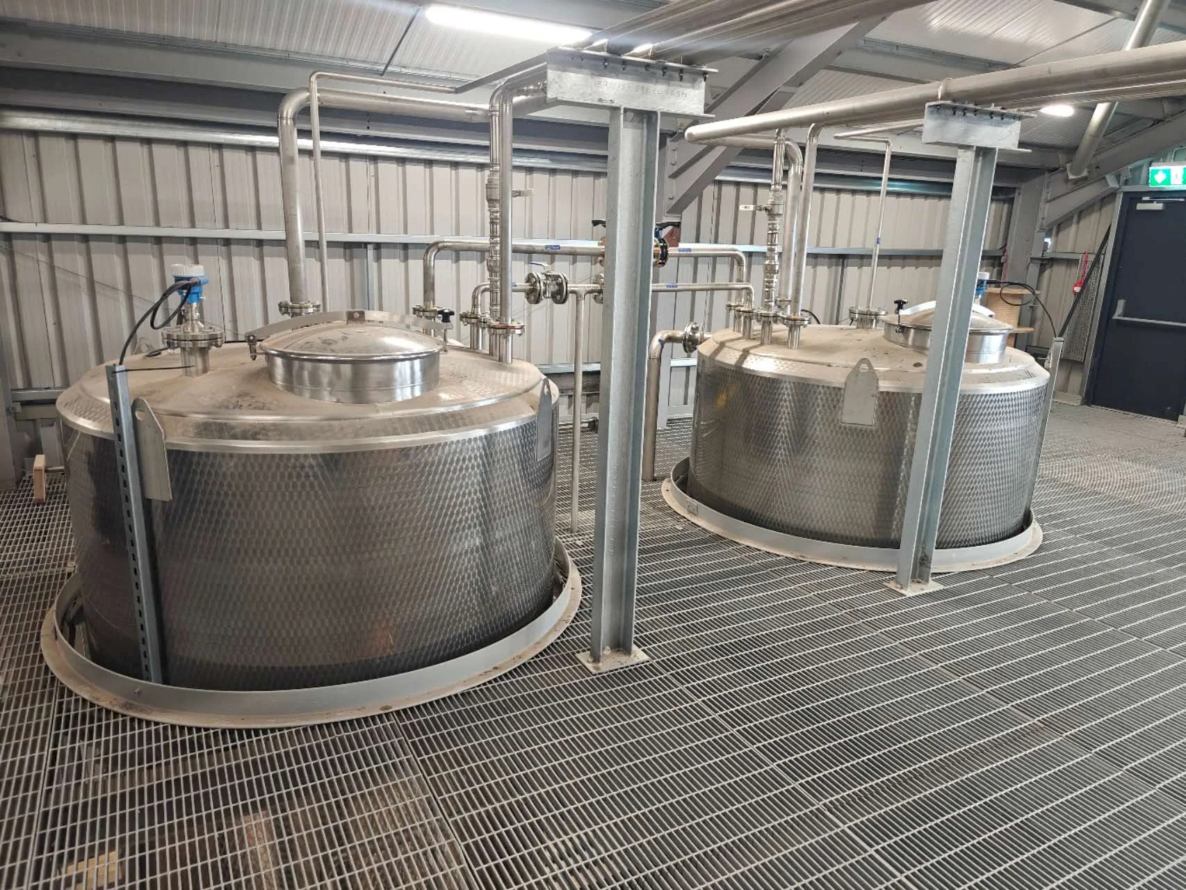 Custom made Hot liquor stainless steel tanks